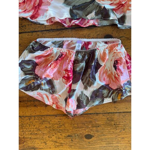 Lilac + London Pajama Set - Picture 2 of 10